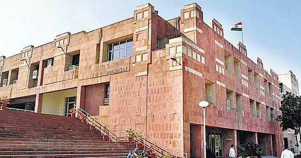 DELHI RAPE CASE : छात्रा से दुष्कर्म के मामले में फिर JNU यूनिवर्सिटी हुई शर्मसार