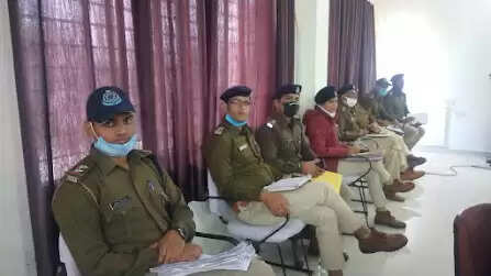 REWA : पुलिस कप्तान ने जिले भर के थाना प्रभारियों की ली क्लास : महिला अपराधों पर लगाम लगाने समेत दिए आवश्यक निर्देश