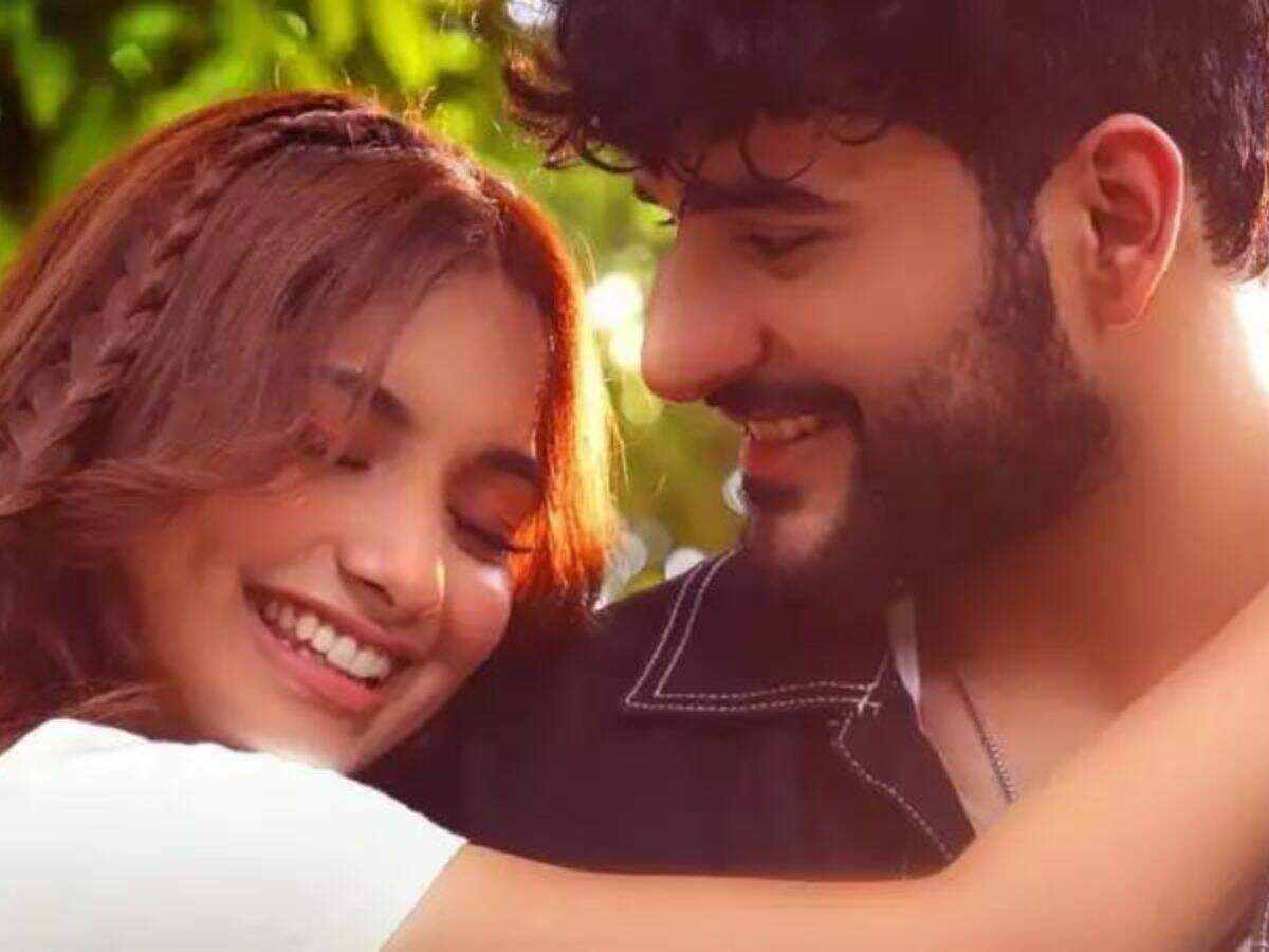 Abhishek Malhan, Jiya Shankar
